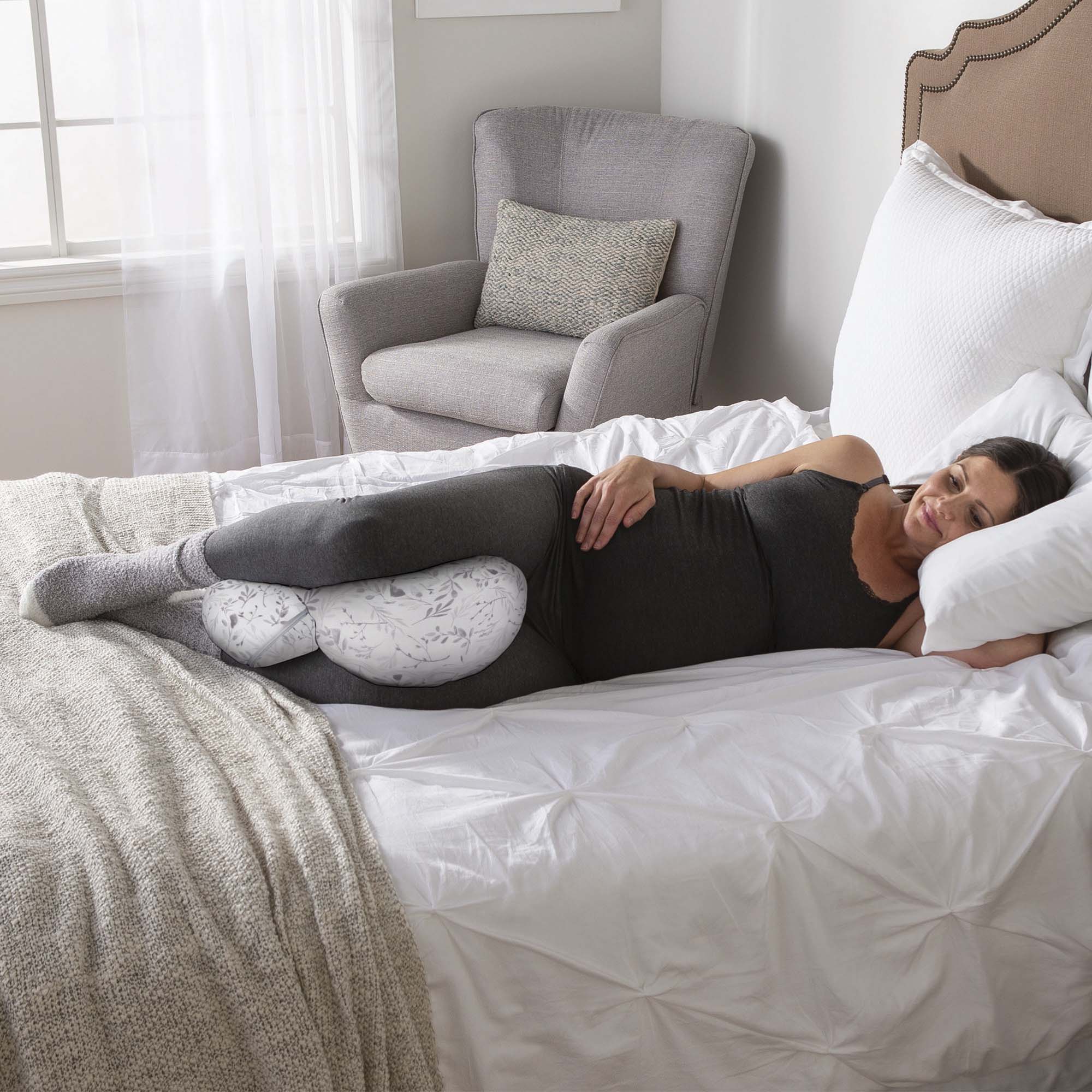 Side Sleeper Pregnancy Pillow - Image 4