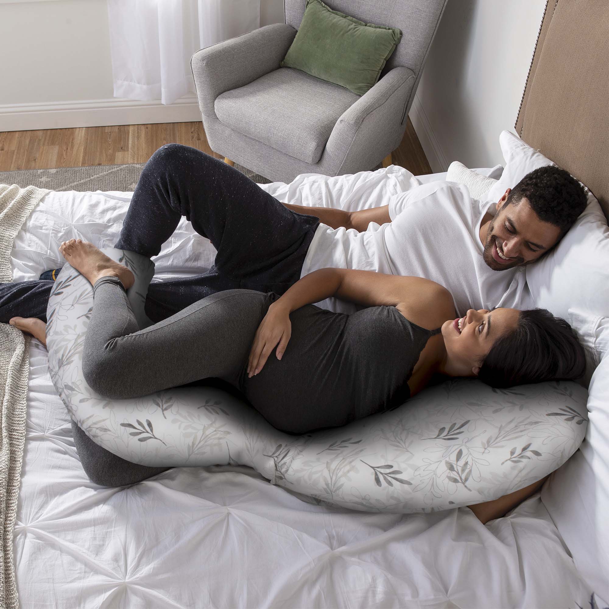 Total Body Pregnancy Pillow with Removable Pillow Cover - Image 9